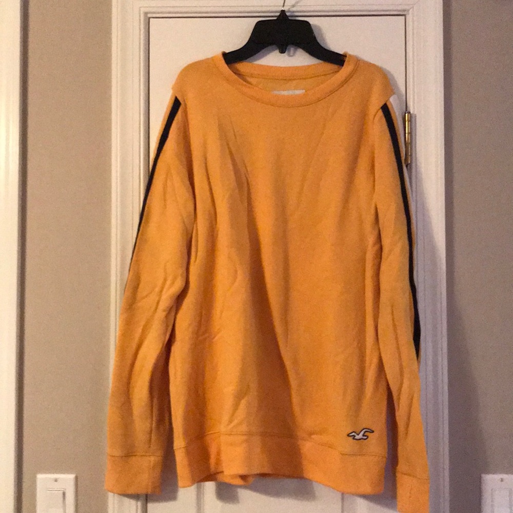 Hollister sweatshirt